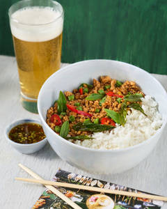 Confident casual-fine dining — supporting dish in this style